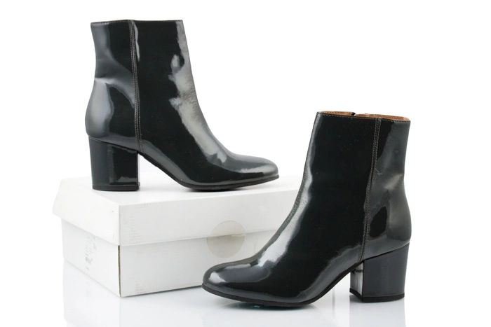 Buty damskie Yaya Velvet skórzane granatowe botki r. 37