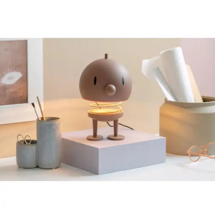 Lampa optymisty Bumble XL Choko Hoptimist figurka z oświetleniem beżowa