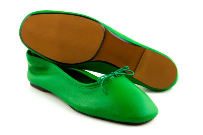 Buty damskie ZARA baleriny skórzane zielone