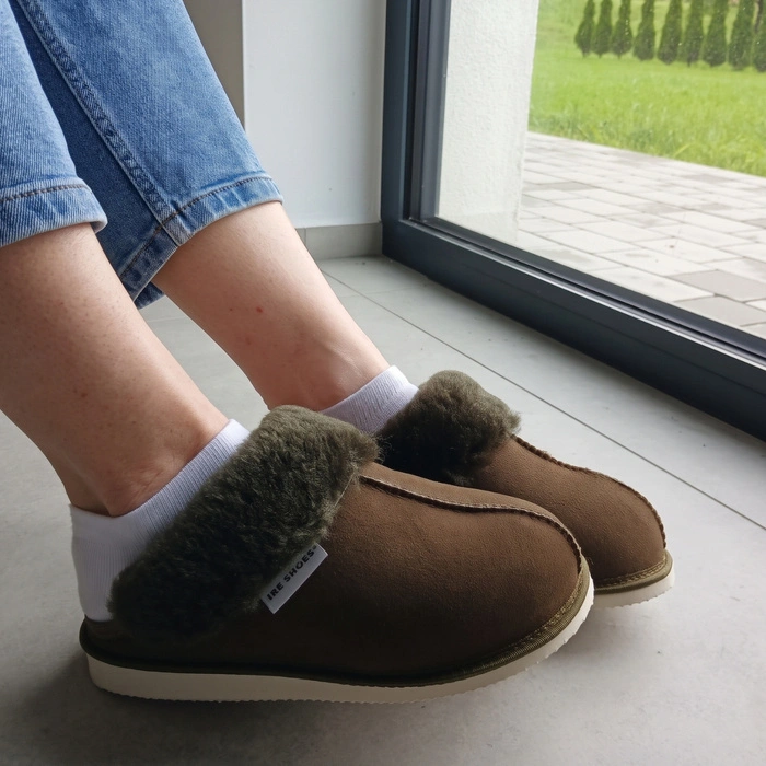 Kapcie damskie IRE SHOES ze skóry owczej naturalny kożuch futro ciepłe ręcznie szyte r. 40