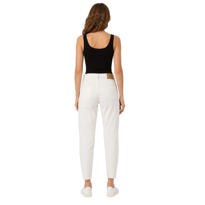 Spodnie damskie Zara Mom Fit jeansy klasyczne kremowe r. 38