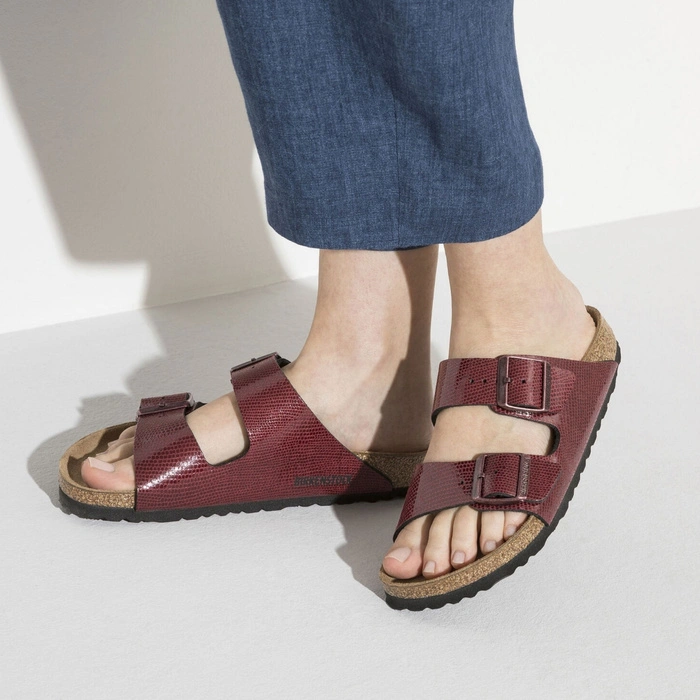 Klapki damskie Birkenstock Arizona bordowe r. 36